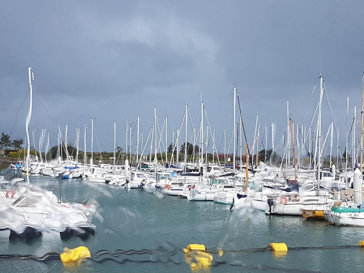 Vila Les Cormorans Saint-Vaast-la-Hougue Exteriér fotografie